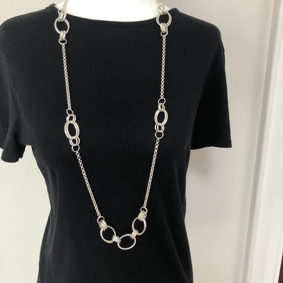Banana Republic Silver Tone Necklace - Picture 1 of 3